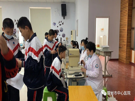 責(zé)任擔(dān)當(dāng)｜專家進(jìn)校園 呵護(hù)兒童、青少年健康成長